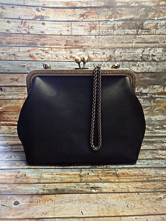 Coach Handbags - Handmade Custom Kisslock Classic Black Frame-Top Chain Shoulder Bag Coach 16